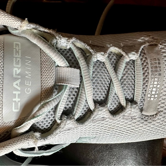 Under Armour Women’s Charged Gemini Running Shoes Size 10 • Mint Green & White - Picture 8 of 10